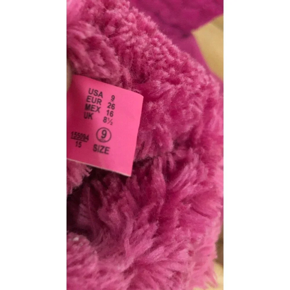 Disney  Sofia the First fabric upper  Winter faux fur pink  Boots size US 9